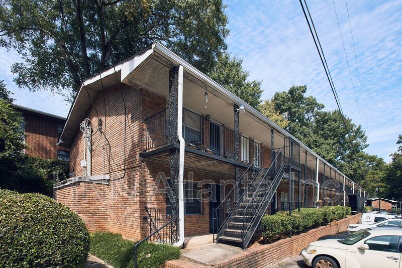 1 Bedroom Rental – 2151 Lenox Rd, NE C7, Atlanta, GA, 30324