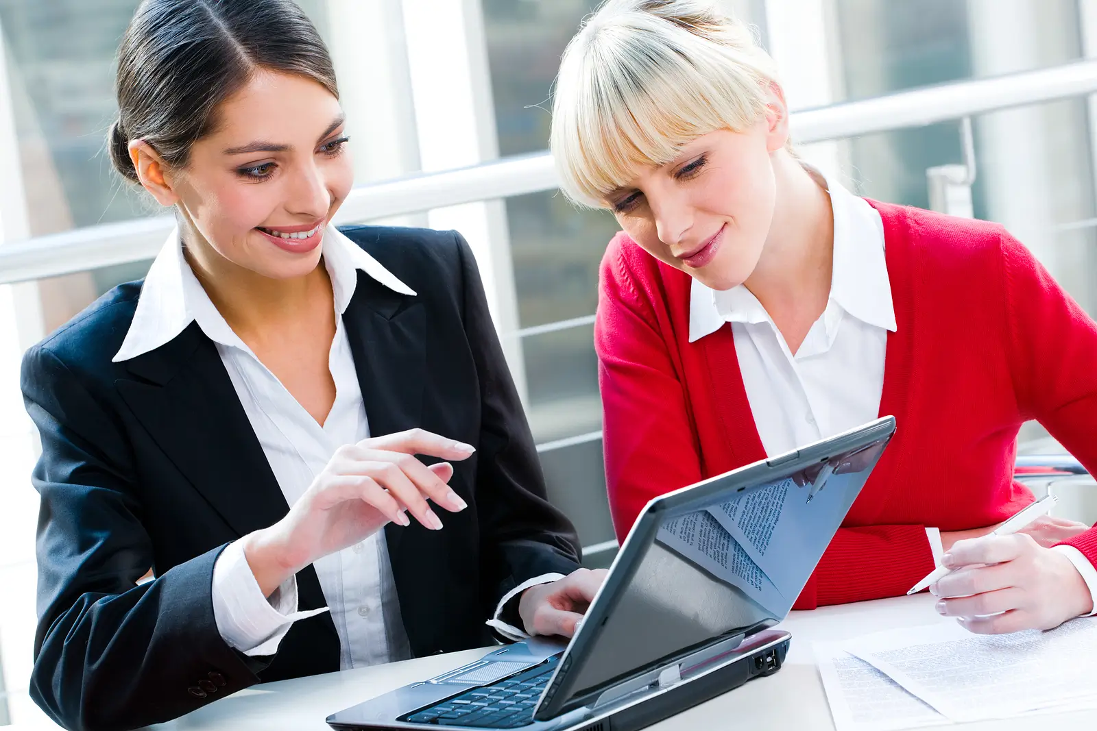 Benefits of Online Portals for Owners and Tenants